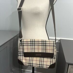 Burberry crossbody